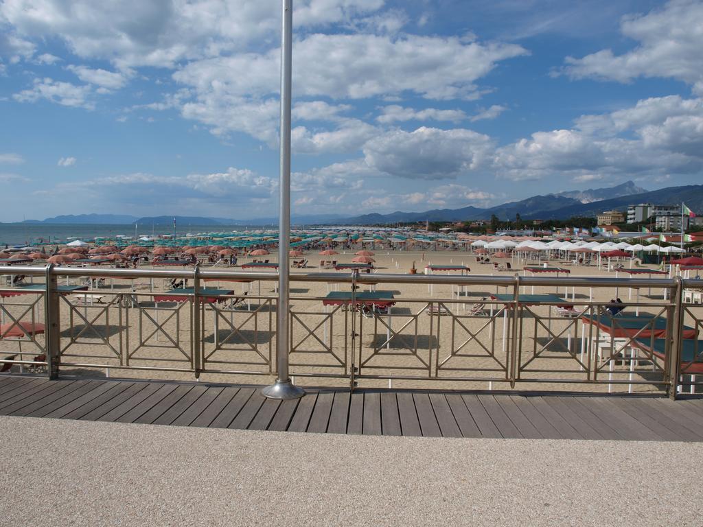 Il Pontile Holidays Apartment 마리아나디피에트라산타 객실 사진