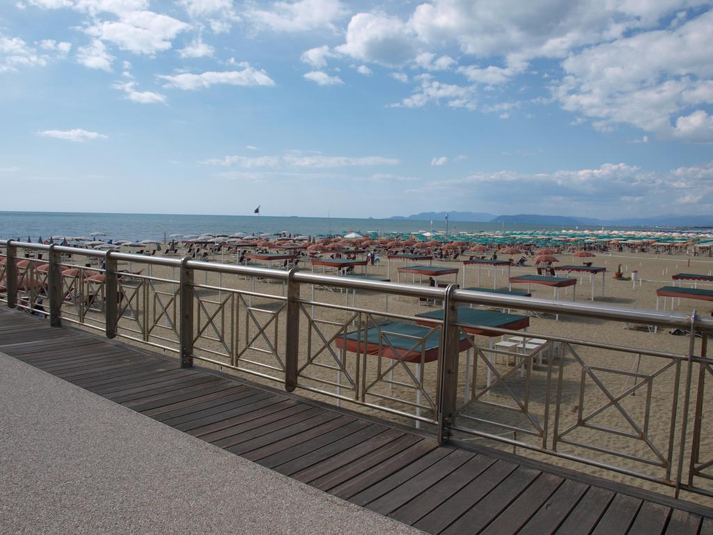Il Pontile Holidays Apartment 마리아나디피에트라산타 객실 사진